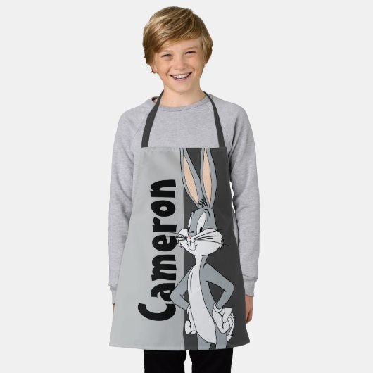 Tablier BUGS BUNNY™ | Mains sur les hanches (Porté)
