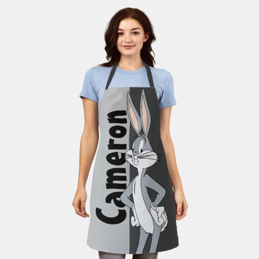 Tablier BUGS BUNNY™ | Mains sur les hanches (Porté)