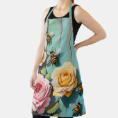 Tablier Busy Bees with Pink and Yellow Roses on Old Fence (Insitu)