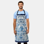 Tablier Chic Bleu cadre blanc toile de jouy monogramme (Porté)