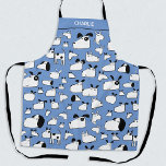 Tablier Chien personnalisé<br><div class="desc">Un motif de chien de dessin animé amusant sur un arrière - plan bleu, qui peut être changé dans l'outil de conception. Modifiez le nom pour personnaliser. Art original de Nic Squirrell. Parfait pour les mamans et les papas de chien et les amateurs d'animaux et de animaux de compagnie.</div>