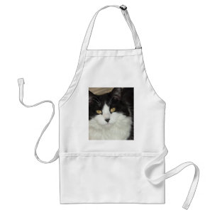 Tablier Closeup de chat noir et blanc