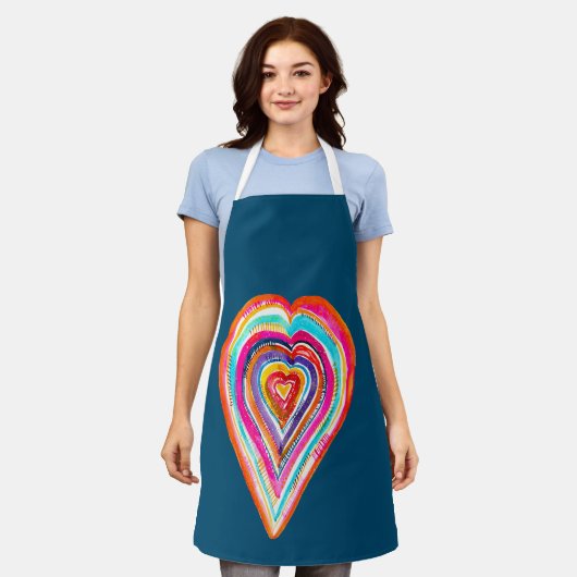 Tablier Coeur arc-en-ciel mou amour boho (Porté)