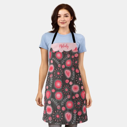 Tablier Coeurs gris-blanc et fleurs nom floral (Porté)