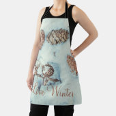 Tablier Cônes de mélèze sur la neige bleue fraîche (Insitu)