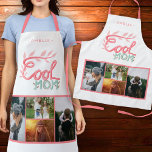 Tablier Cool Maman Lettrer la main Mère's Day 4 Photo<br><div class="desc">Cool Maman Mer Lettering Mère`s Day 4 Photo Apron. Écriture et dessin artisanaux. Ajoutez 4 photos et nom et faites un grand cadeau pour la meilleure maman pour la fête des mères,  l'anniversaire ou Noël.</div>