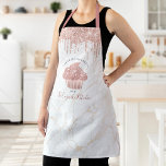 Tablier Cupcake Rose Parties scintillant Drives Marble Bak<br><div class="desc">Voici une façon merveilleuse d’ajouter au plaisir de la cuisson. Ajoutez un éclat supplémentaire à vos aventures culinaires chaque fois que vous portez ce tablier élégant, sophistiqué, simple et moderne. Un cupcake en or brillant et rose, des gouttes de parties scintillant et une typographie manuscrite superposent un arrière - plan...</div>