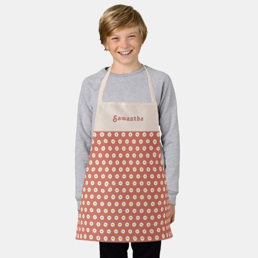 Tablier Customized children's apron with orange daisy (Porté)