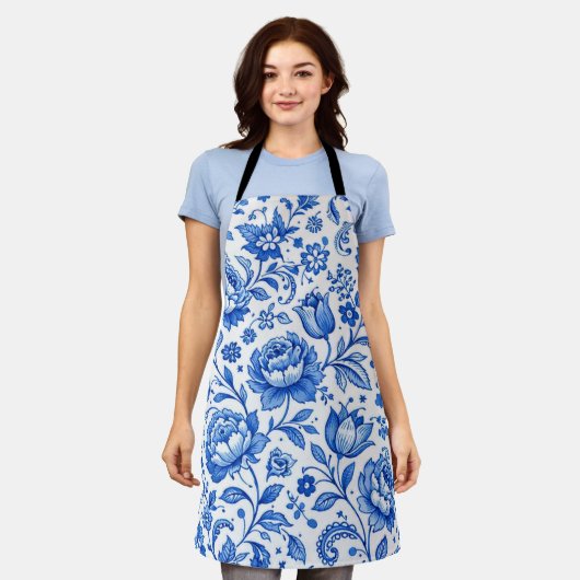 Tablier Élégance florale bleue et blanche (Porté)