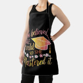 Tablier Elle Croyait Qu'Elle Pouvait Le Maîtriser. (Insitu)