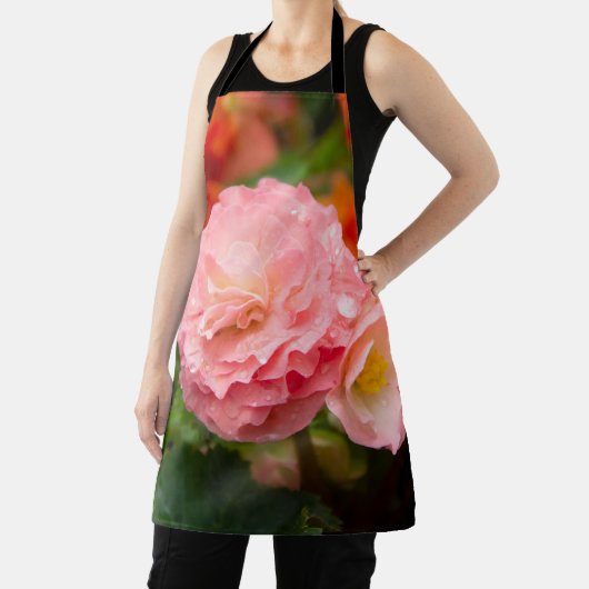 Tablier Fleur rose délicate après la pluie (Insitu)