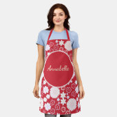 Tablier Fleurs de crème rouge gras Motif floral nommé (Porté)