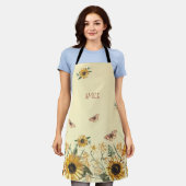 Tablier Fleurs de soleil et papillons sur crème jaune  (Porté)