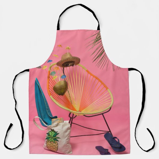 Tablier Flip flop bleu à côté de la chaise (Recto)