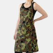 Tablier Forest Green Camo (Insitu)