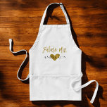 Tablier Futur Mme Faux Gold Foil avec coeur<br><div class="desc">Futur Mme Faux Gold Foil Apron pour une idée cadeau Mariage,  Fête des mariées ou Bachelorette Party.</div>