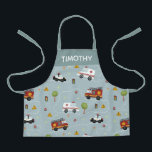 Tablier Garçons Cute Blue Transport Motif Enfants<br><div class="desc">Ce tablier pour enfants mignon est doté d'un motif de transport d'urgence,  d'un camion de pompiers,  d'une ambulance et d'une voiture de police sur un arrière - plan bleu,  et peut être personnalisé avec le nom de votre garçon. Parfait pour un jeune chef ou jardinier.</div>