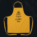 Tablier Gardez le calme et le curry sur la drôle de cuisin<br><div class="desc">Restez calme et curry sur la drôle de cuisine de cuisine Apron pour les hommes et les femmes. Modèle de typographie amusant avec silhouette de couronne. Tabliers de cuisine personnalisés dans n'importe quelle couleur. Modèle tendance avec design de typographie amusant. Ajoutez votre propre nom ou une citation humoristique pour votre...</div>