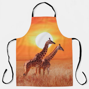 Tablier Girafe dans la savane africaine contre le dos