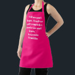 Tablier Guillemet personnalisé de phrase de nom personnali<br><div class="desc">Personnalisé moderne élégant fuchsia rose chaud et blanc nom de phrase de texte personnalisé citent Apron. Idéal pour cuisiniers,  chefs,  poteries,  céramiques,  artisanat,  travail,  cuisine,  boulangerie,  barbecue,  grill,  mais aussi pour les entreprises et les magasins,  etc</div>