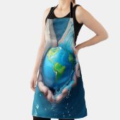 Tablier Hands Holding Earth Apron (Insitu)