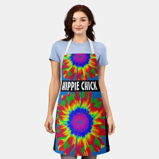TABLIER HIPPIE CHICI TIE DYE KITCHEN APRON (Porté)
