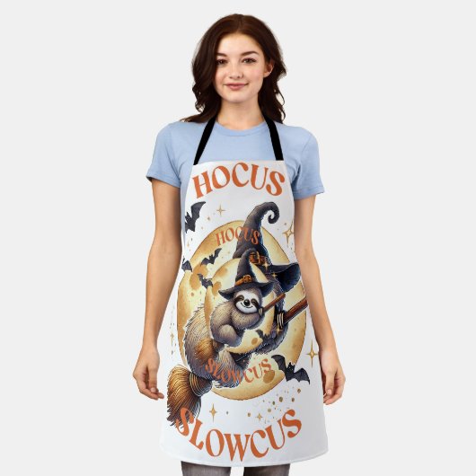 Tablier Hocus Slowcus Witch Sloth (Porté)