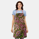 Tablier Imaginaire FLEURI EN BOURGOGNE, ROSE PALE ET VERT (Porté)