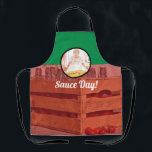Tablier Jour de la Sauce Photo Nonna italienne<br><div class="desc">Célébrez une tradition dans la culture italienne avec cette sauce tablier de fabrication. Parfait pour garder des souvenirs de la cuisine italienne,  il fera un grand souvenir pour les années à venir. // Ajoutez votre propre photo.</div>
