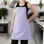 Tablier Lavande Purple Script Moderne Fille Monogramme Nom<br><div class="desc">Lavande violet Nom du monogramme Apron. Cela rend le cadeau parfait pour 16 ans,  mariage,  douche nuptiale,  anniversaire,  baby shower ou bachelorette pour quelqu'un qui aime le luxe glam et les styles chic.</div>