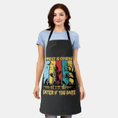 Tablier Maison Hantée Halloween Sorcière Chouette Arrivée  (Porté)