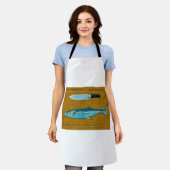 Tablier Maquereau sur la planche à découper (Porté)