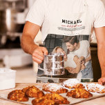 Tablier Meilleur ami de Flippin | 4 Photo<br><div class="desc">Ce tablier de punny est parfait pour les mecs qui aiment griller ! ! ! tablier "Best Flippin' Boyfriend Ever", avec place pour quatre de vos propres photos. Ajoutez votre choix de personnalisation. Un cadeau parfait pour faire savoir à votre moitié combien vous les aimez ! Ce tablier photo est...</div>