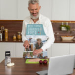Tablier Meilleur Grand-père de Flippin | Collage de photos<br><div class="desc">Ce tablier de punny est parfait pour les papas qui aiment griller ! ! ! Bloc de couleur moderne à deux tons 10 photo collage. Avec "Best flippin' Grandpa ever". Ce sont des cadeaux de la Fête des Pères qui sont parfaits pour n’importe quel père. Un cadeau qu'il chérira pour...</div>