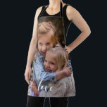 Tablier Modèle de photo personnalisé Famille Amour Script<br><div class="desc">Cette conception peut être personnalisée en choisissant l'option de personnalisation pour ajouter du texte ou apporter d'autres modifications.</div>