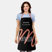Tablier Monogramme à Script Moderne Rose Noir Chef (Porté)
