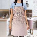 Tablier Monogramme Rose Parties scintillant or Blush Pink<br><div class="desc">Jolie parties scintillant d'or rose girly,  nom de script élégant,  et monogramme sur un tablier arrière - plan rose rousse. Conçu par Thisisnotme©</div>