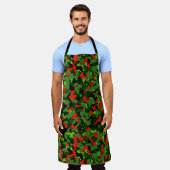 TABLIER MOTIF CAMO DE NOËL ROUGE ET VERT (Porté)