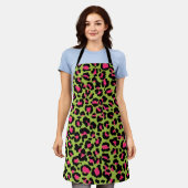 Tablier Motif léopard en framboise sur fond vert citron (Porté)