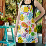 Tablier Motif Rustique de fruits d'été<br><div class="desc">Votre monogramme initial sur ce tablier avec un motif de fruits moderne d'ananas,  poires,  oranges,  cerises,  papaye,  raisins,  kiwis et pêches. Vous pouvez aussi mettre ce design sur d'autres produits!</div>