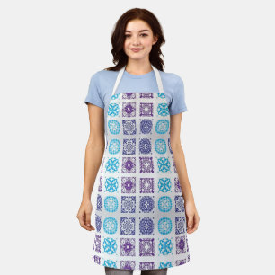 Tablier Motifs de défilement de styles classiques