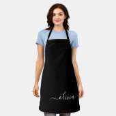 Tablier Noir Blanc Moderne Minimaliste Élégant Monogramme (Porté)