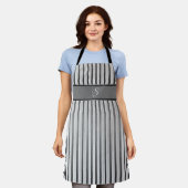 Tablier noir, gris et blanc (Porté)