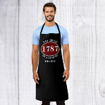 Tablier noir légende<br><div class="desc">Célébrez la naissance d'une légende avec ce tablier d'anniversaire personnalisé ! Avec cette impression unique et personnalisée, vous pouvez faire savoir à votre ami ou à votre ami combien vous vous souciez.</div>