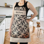 Tablier Nom de Motif classique personnalisé Rococo<br><div class="desc">Personnalisé Classic Rococo Motif Nom Apron. Design moderne avec un motif rococo noir sur un arrière - plan orange vif. Ajoutez votre nom.</div>