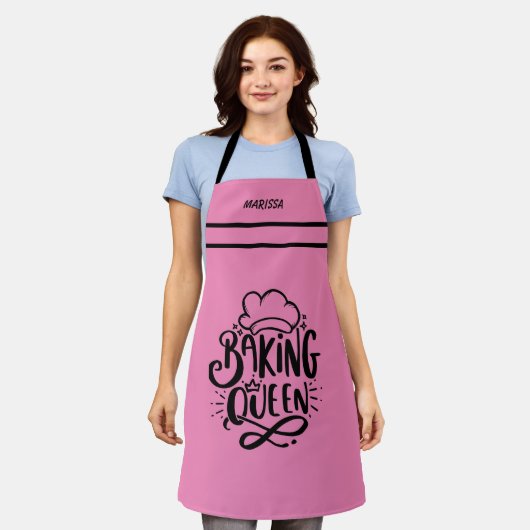 Tablier Nom personnalisable Pink Baking Queen Typographie (Porté)
