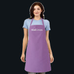 Tablier Nom personnalisé texte monogramme lavande cuisine<br><div class="desc">Customisez personnalisez avec NOM monogramme Apron lavande lilas et blanc. Idéal pour cuisiniers, chefs, poteries, céramiques, artisanat, travail, cuisine, boulangerie, barbecue, grill, mais aussi pour les entreprises et les magasins, etc</div>