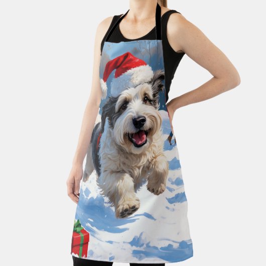 Tablier Old English Sheepdog Running in Snow Christmas Cas (Insitu)