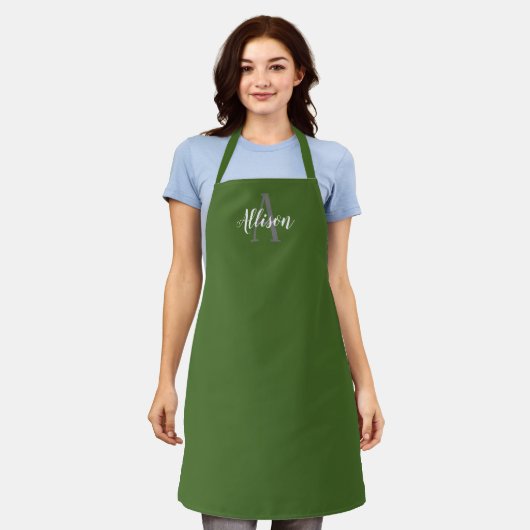 Tablier Olive vert moderne Script Monogramme Nom Femme (Porté)