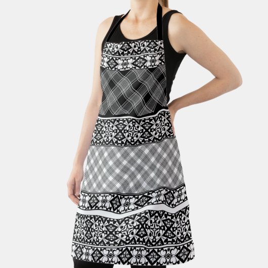 Tablier Patchwork rayé noir et blanc avec dentelle (Insitu)
